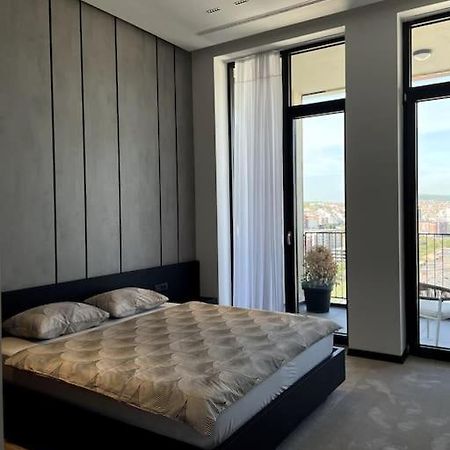 شقة Luxury Penthouse Prishtina بريشتاين المظهر الخارجي الصورة