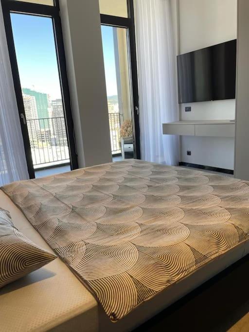 شقة Luxury Penthouse Prishtina بريشتاين المظهر الخارجي الصورة