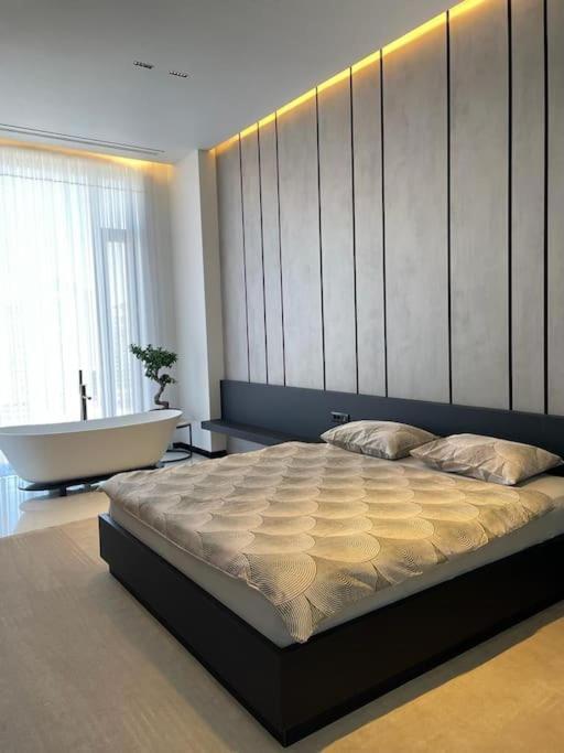 شقة Luxury Penthouse Prishtina بريشتاين المظهر الخارجي الصورة